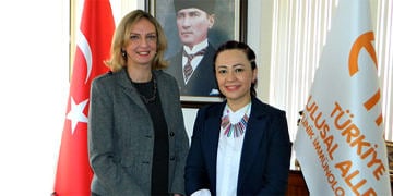 Prof. Dr. Gelincik: Yaşlılarda antibiyotik ve ağrı kesicilere alerji riski artıyor!