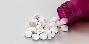 Varfarin (coumadin) nedir? Ne için kullanılır, yan etkileri nelerdir?