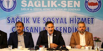 Sağlık-Sen Başkanı Semih Durmuş: Sağlık çalışanları eşit statüde olmalı
