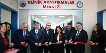 Ankara Onkoloji Eğitim ve Araştırma Hastanesi Kapsamlı Kanser Klinik Araştırmalar Merkezi açıldı