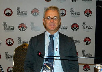 Prematüre retinopatisine erken müdahale edilmezse, körlüğe neden olabilir