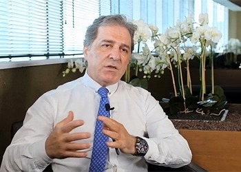 Koronavirüs (COVID19) enfeksiyonu tanısı alan hastalara müdahale ve tedavi yöntemleri