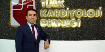 Prof. Dr. Erol: COVID-19 döneminde kronik kalp hastaları tedavilerini aksatmamalı