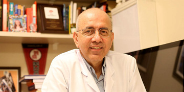 Prof. Dr. Önder Ergönül: Bilimsel çalışmaların izne tabi tutulması kabul edilemez