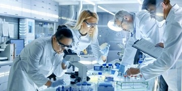 Alzheimer tedavisinde önemli gelişme: Donanemab, hastalığın seyrini yavaşlatabilir