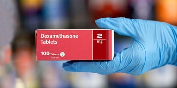 Deksametazon, koronavirüs tedavisinde olumlu etkisi kanıtlanan ilk ilaç oldu