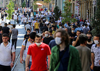 Covid-19 ile paraşüt deneyi: Türkiye’de şu an ‘normalleşme’ye geçmek neden yanlış?