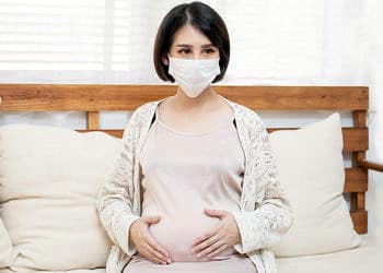 Hamile kadınlar Covid-19 aşısını olabilir mi? Fayda ve riskleri neler?