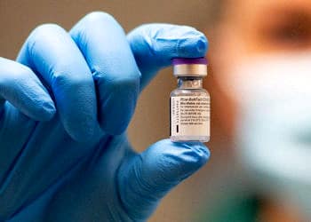 Avrupa İlaç Ajansı EMA, Pfizer / BioNTech’in koronavirüs aşısını onayladı