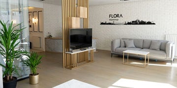 Flora Klinik uzman kadrosu ile hizmet vermeye devam ediyor