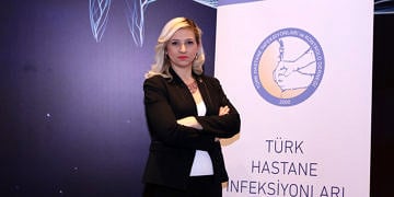 Hemşireler kesici-delici alet yaralanmalarına en fazla maruz kalan sağlık çalışanları