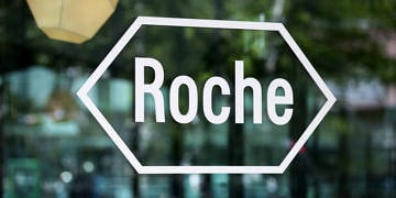 Roche, tek örnekten birçok patojeni test edebilen yeni test için anlaştı