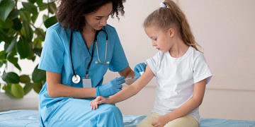 Menenjit aşısı nedir? Ne zaman yapılmalı? Yan etkileri nelerdir?