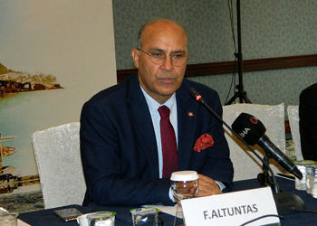 Prof. Dr. Fevzi Altuntaş: CAR-T Hücre tedavisi hematolojik kanserlerde umut vaat ediyor