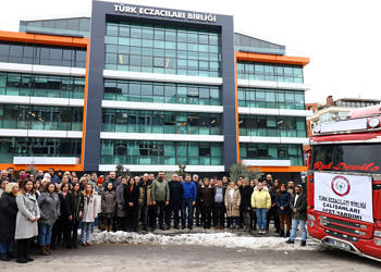 Türk Eczacıları Birliği, uçakla depremzedelere 50 ton ilaç ve tıbbi malzeme gönderecek