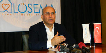 Prof. Dr. Fevzi Altuntaş: Yenilikçi tedaviler kansere karşı başarı oranlarını artırıyor