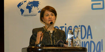 Prof. Dr. Çelebisoy: Geçmeyen baş dönmesi vestibüler migren habercisi olabilir