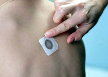 Yeni geliştirilen cilt bandı fıstık alerjisi olan çocuklar için umut vadediyor