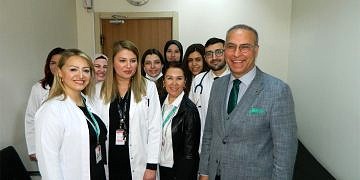 Prof. Dr. Altuntaş: Kemoterapi gören hastaların sigara içmesi tedaviyi olumsuz etkiliyor