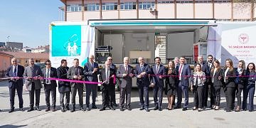 AstraZeneca Türkiye, Sağlık Bakanlığı’na mobil sağlık merkezi bağışladı