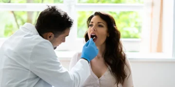 Tükürükteki Mikrobiyal Değişiklikleri Tarayan Yapay Zeka ile Ağız Kanseri Teşhisi