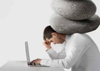 Çevrimiçi Kumarın Psikoloji ve Fiziksel Sağlığa Yıkıcı Etkileri