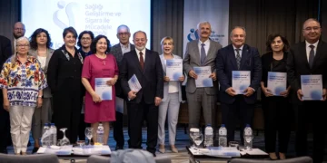 Prof. Dr. Toker Ergüder: Tütün endüstrisinin yeni hedefi kadınlar, sigara içme oranları hızla artıyor