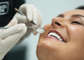 Dental İmplant Sonrası Dikkat Edilmesi Gerekenler
