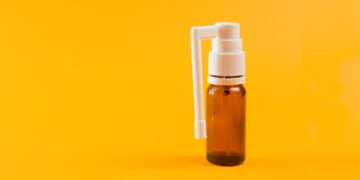 B12 Sprey Nedir? B12 Sprey Kullanımı ve Günlük Rutinlerde Yeri