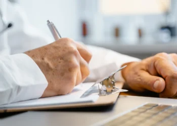 Kronik Hastalığı Olanlar Sağlık Sigortası Yaptırabilir mi?